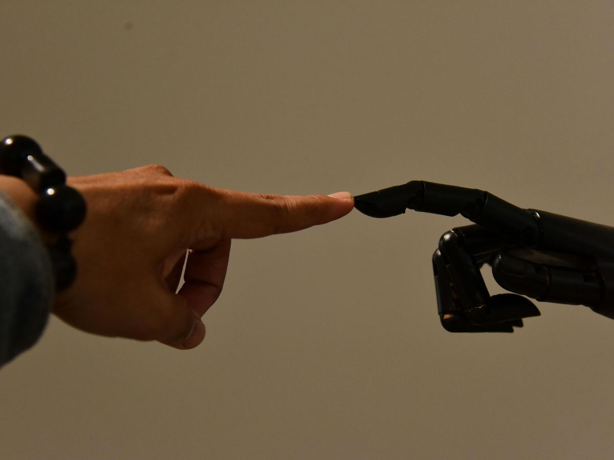 Can Artificial Intelligence Replace Traditional Business Insurance Brokers?